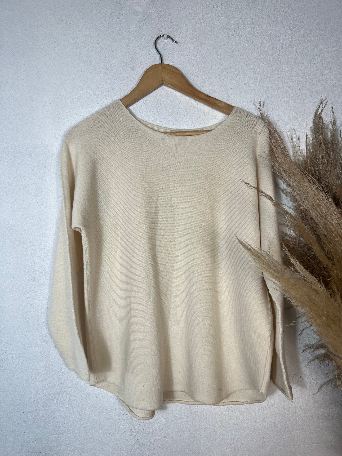 Ruby Jersey Cream