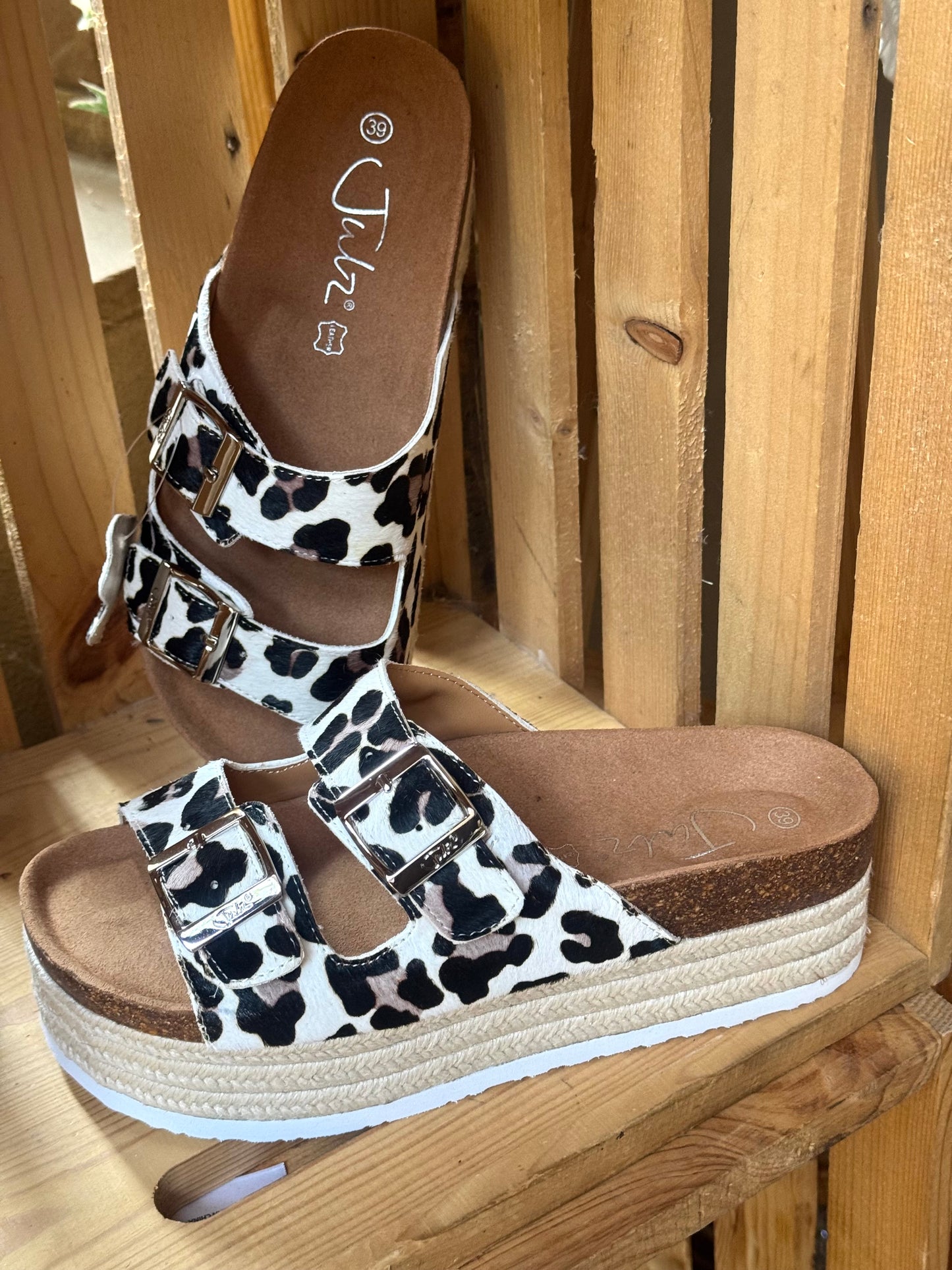 Chicago leopard Julz