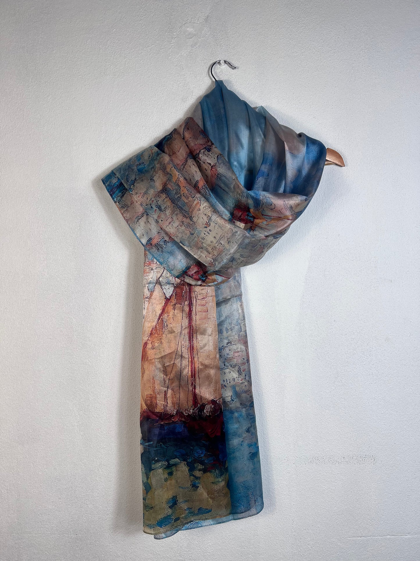Portret Katier Scarves