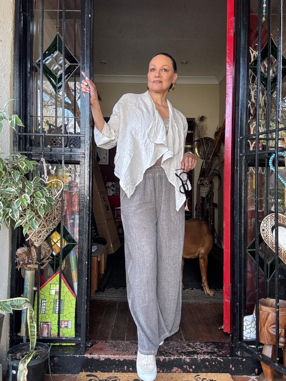 Lina linen over