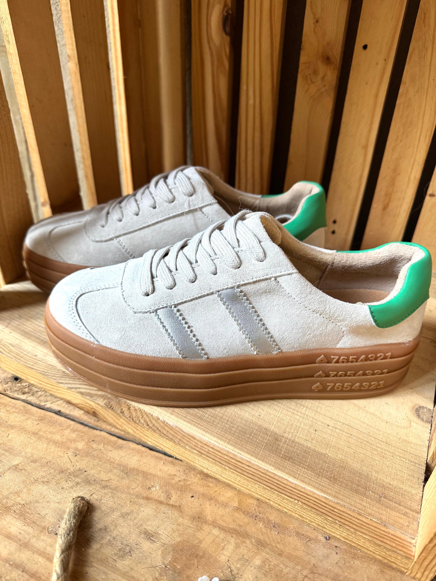 Bree light taupe