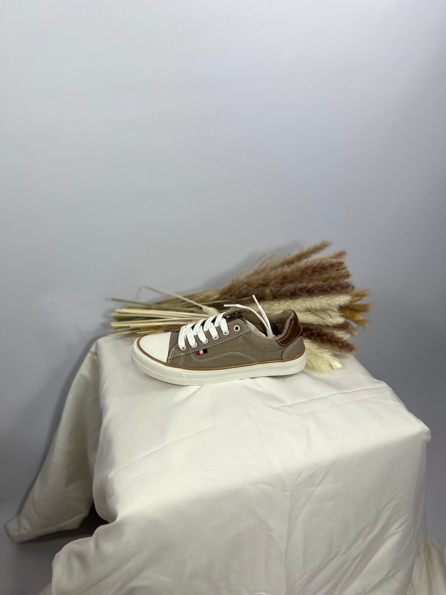 Savoy Bronte Takkies