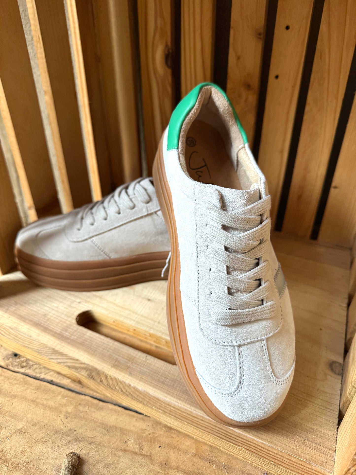 Bree light taupe