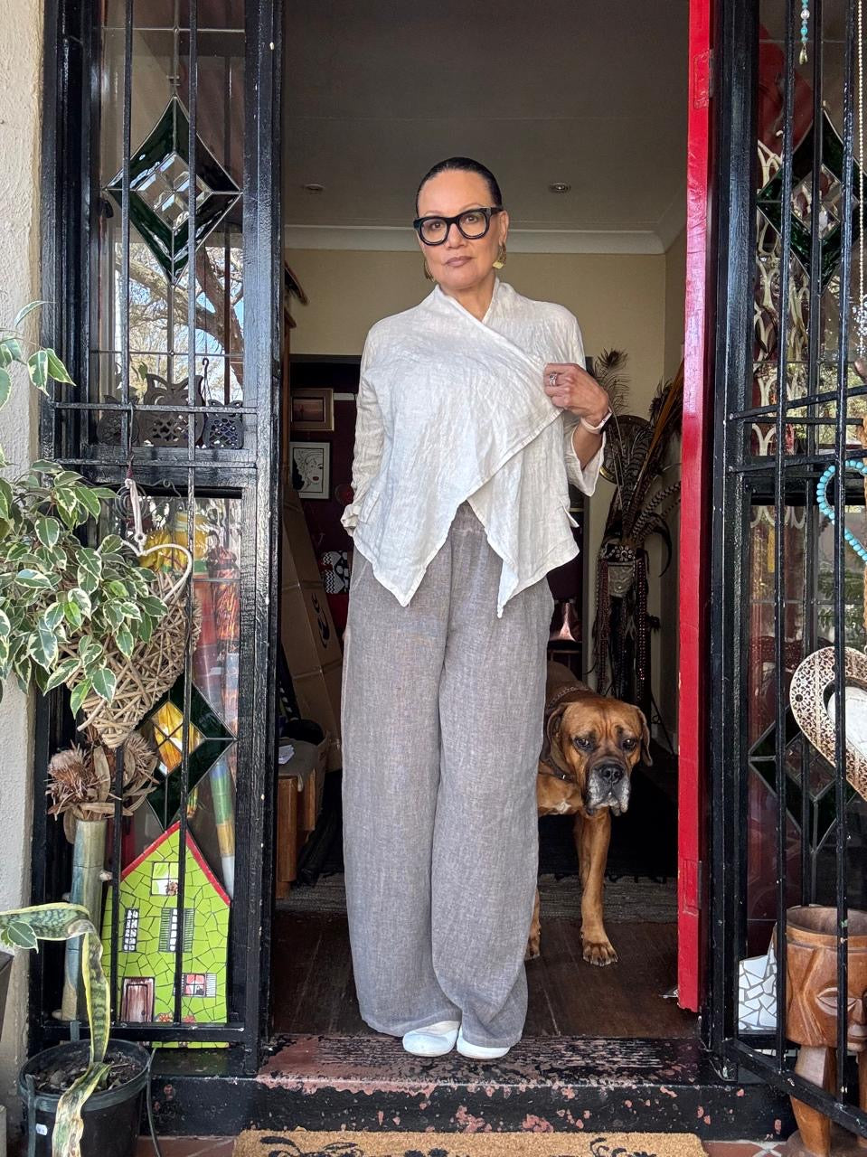 Lina linen over