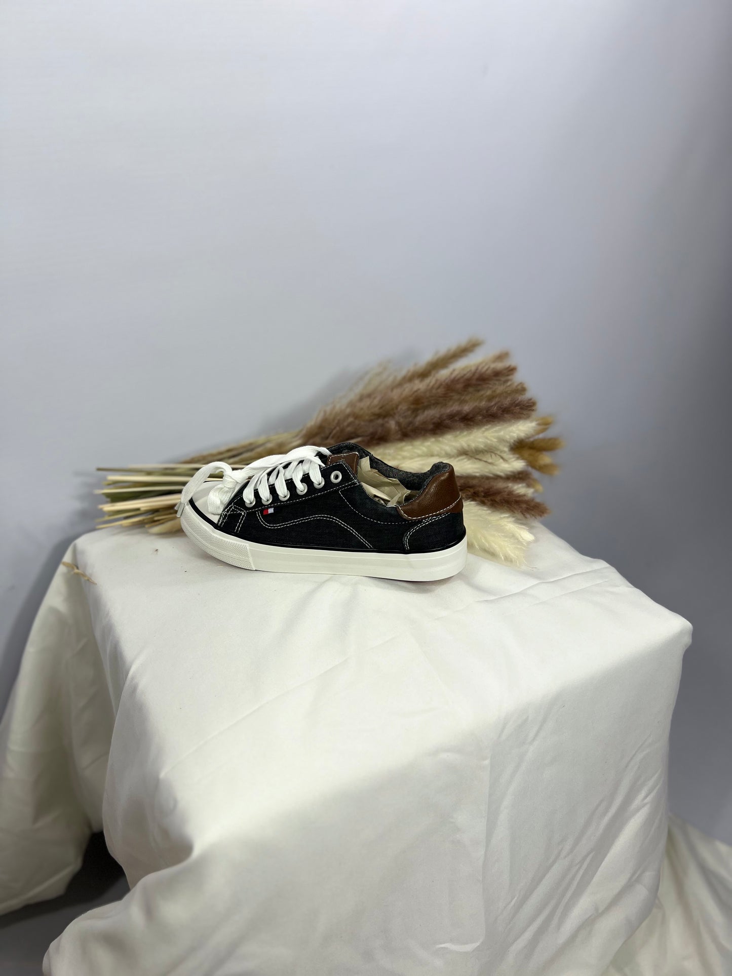 Savoy Bronte Takkies