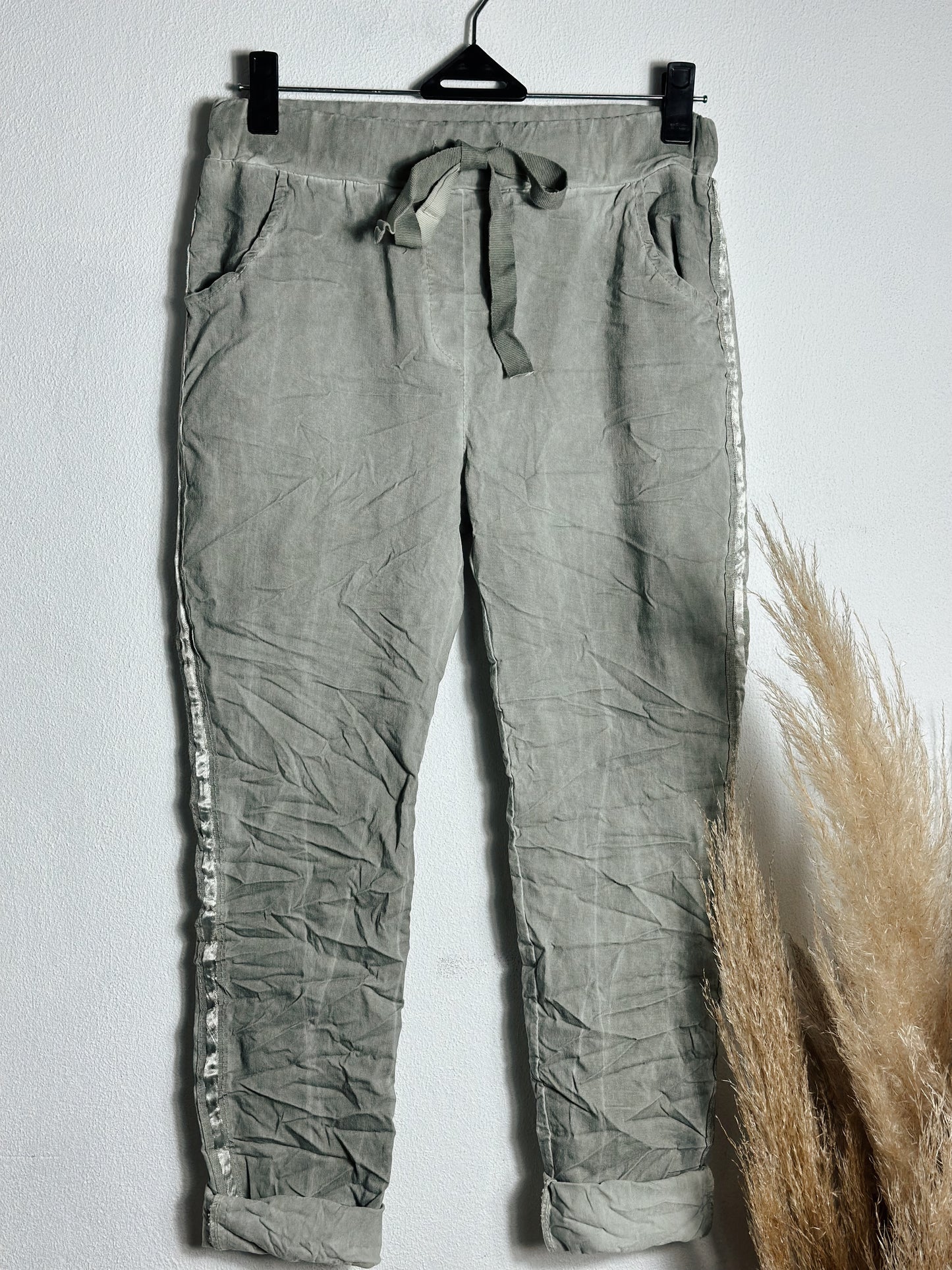 Calista Magic Pants