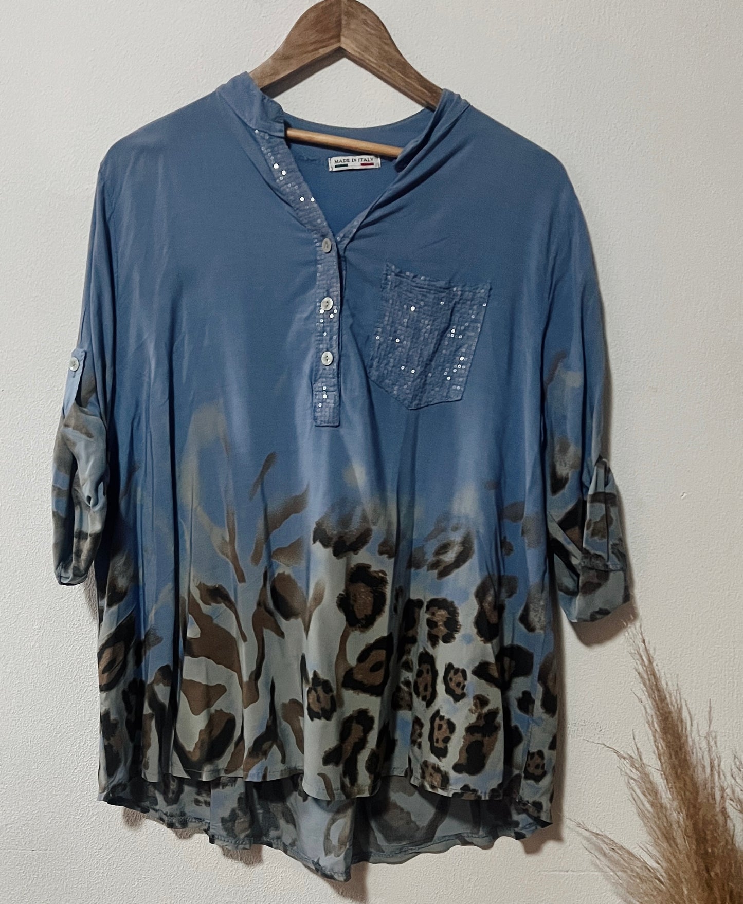 Leopard Glitter Pocket top