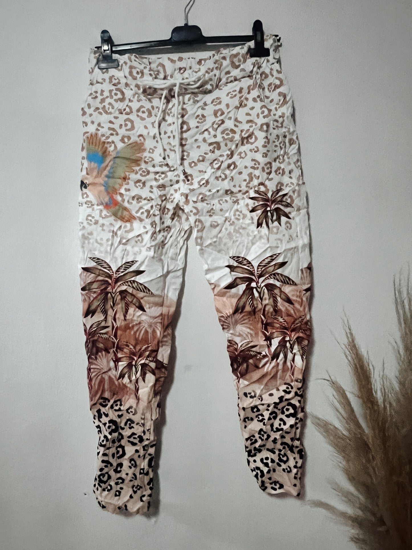 Tropical magic pants