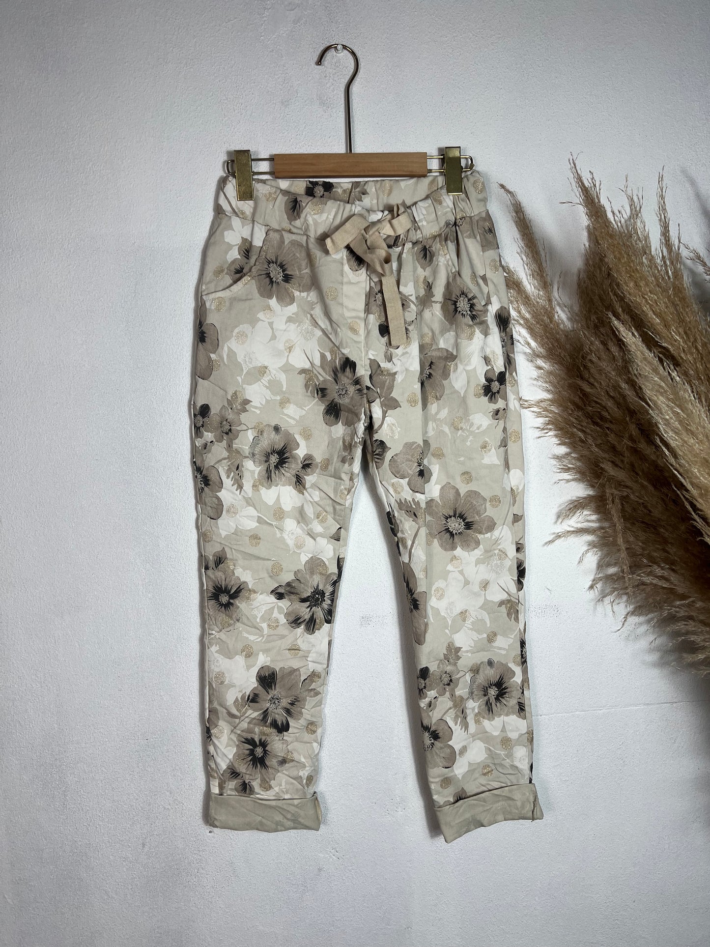 Zola Magic Pants Beige