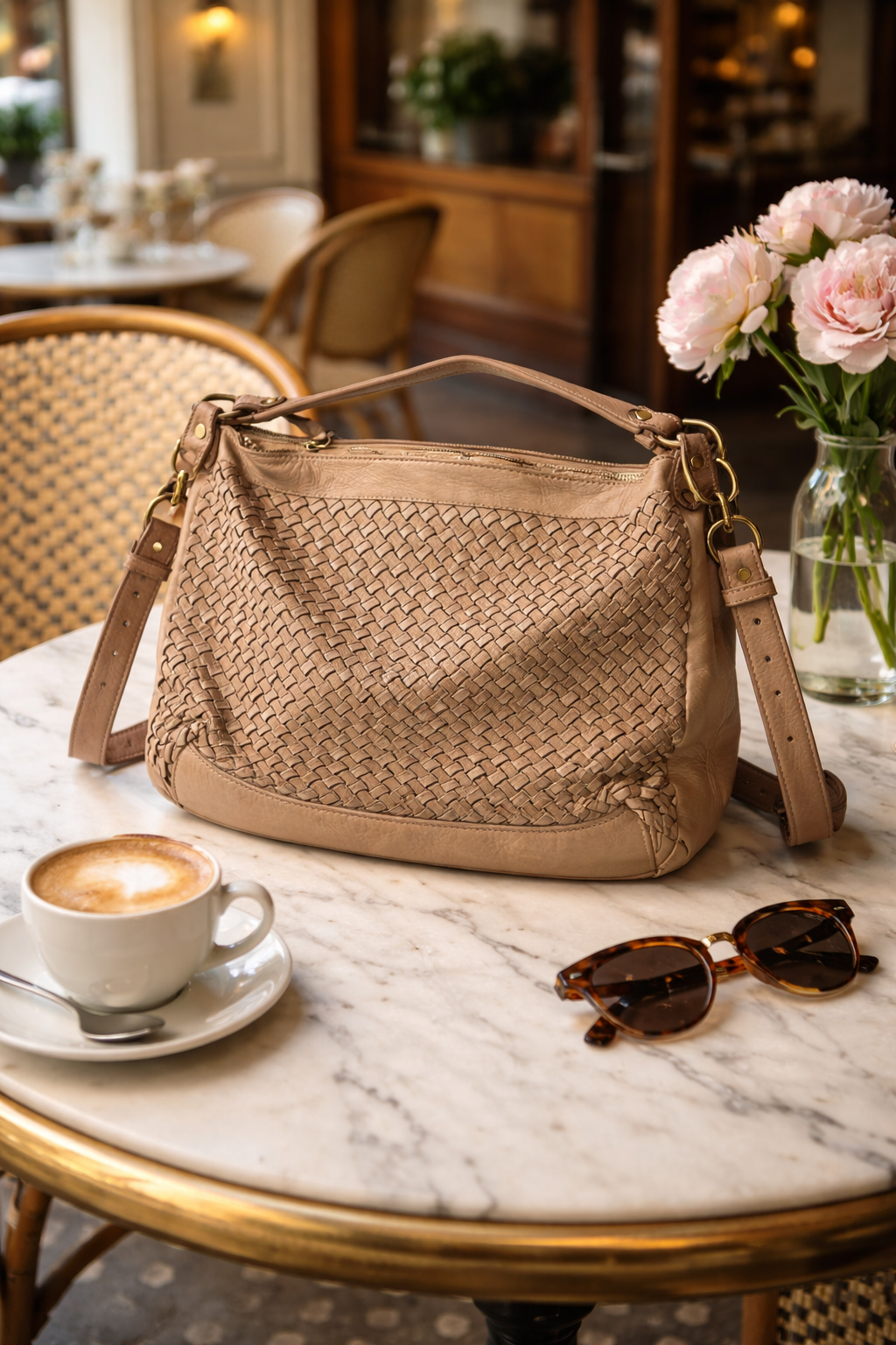 Nonoe leather bag