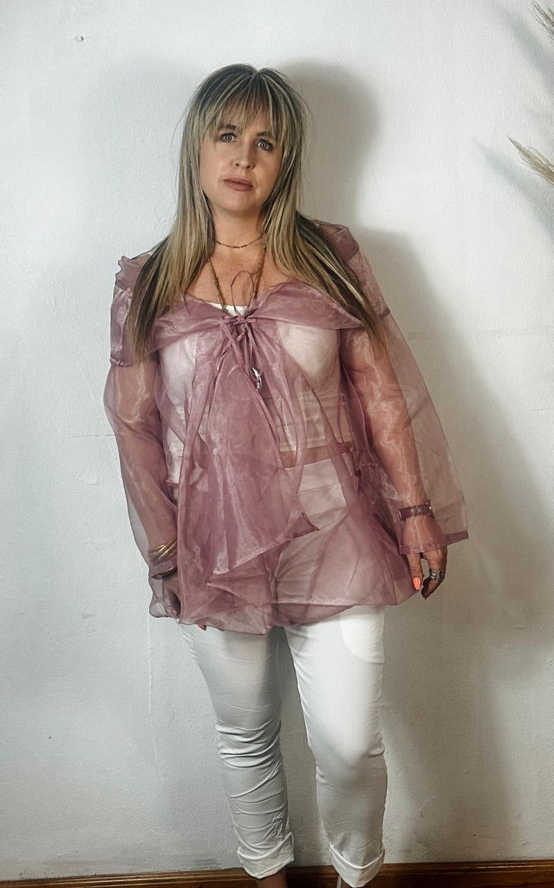 Yuviana Over Pink
