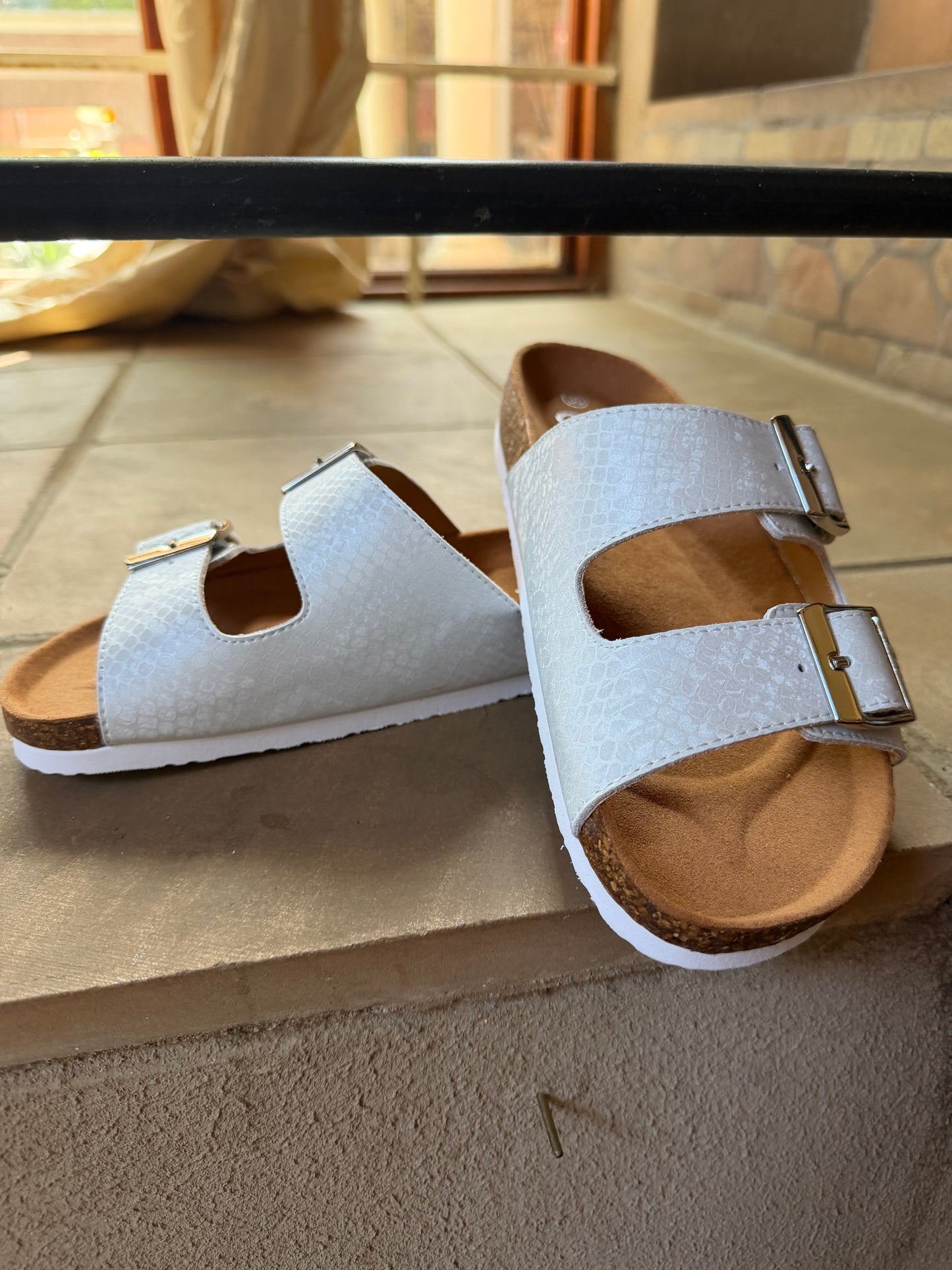 Hudson glide white Julz shoe