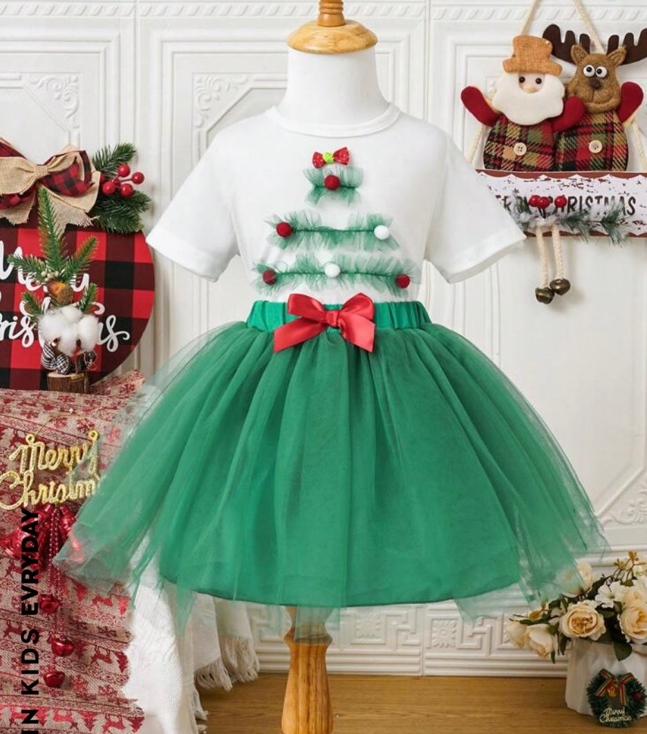 Green two piece princess