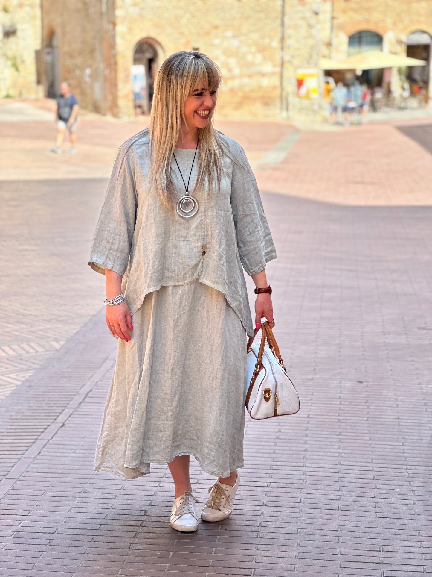 Kumud linen dress