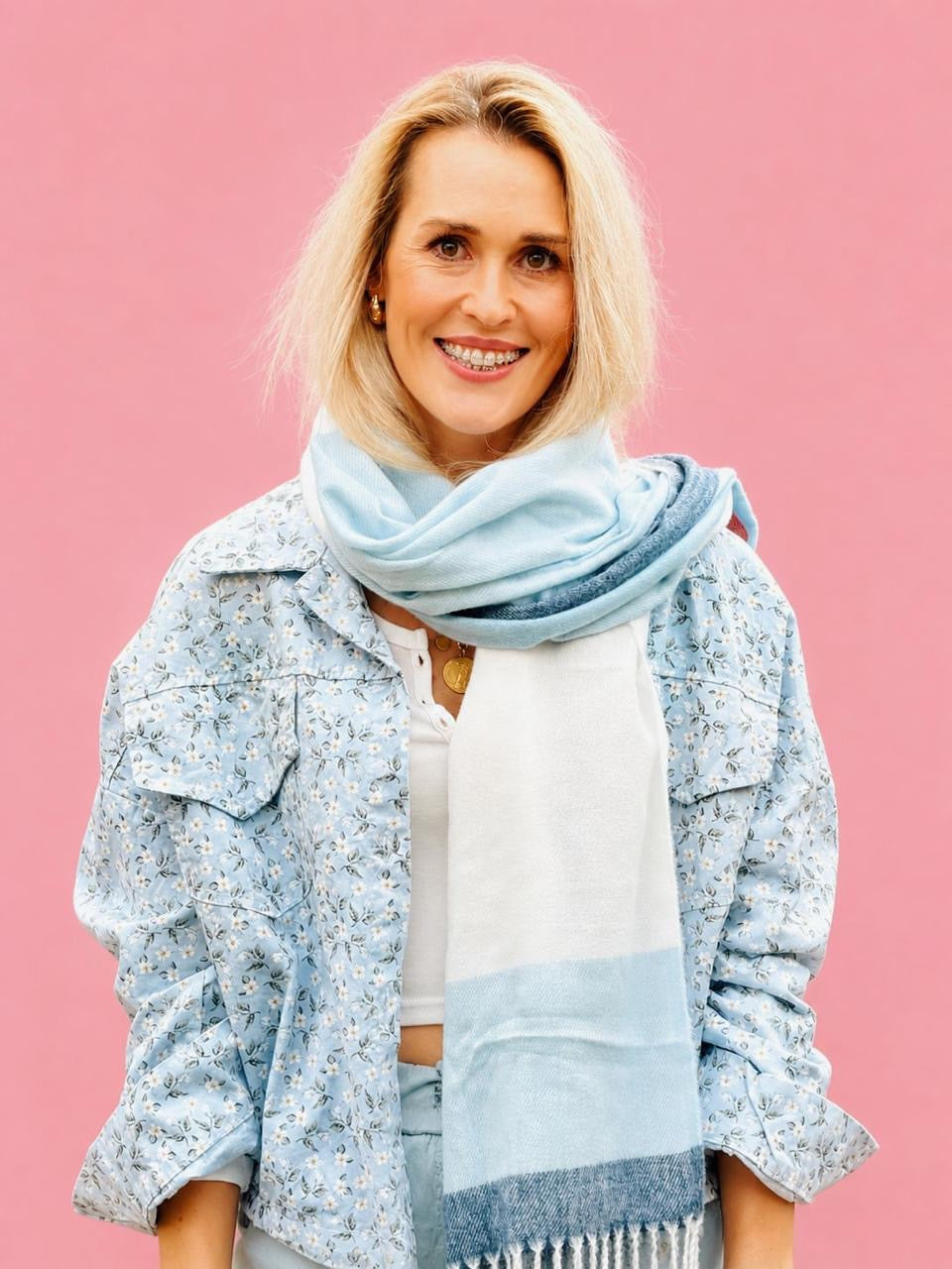 Daisy Jacket Blue