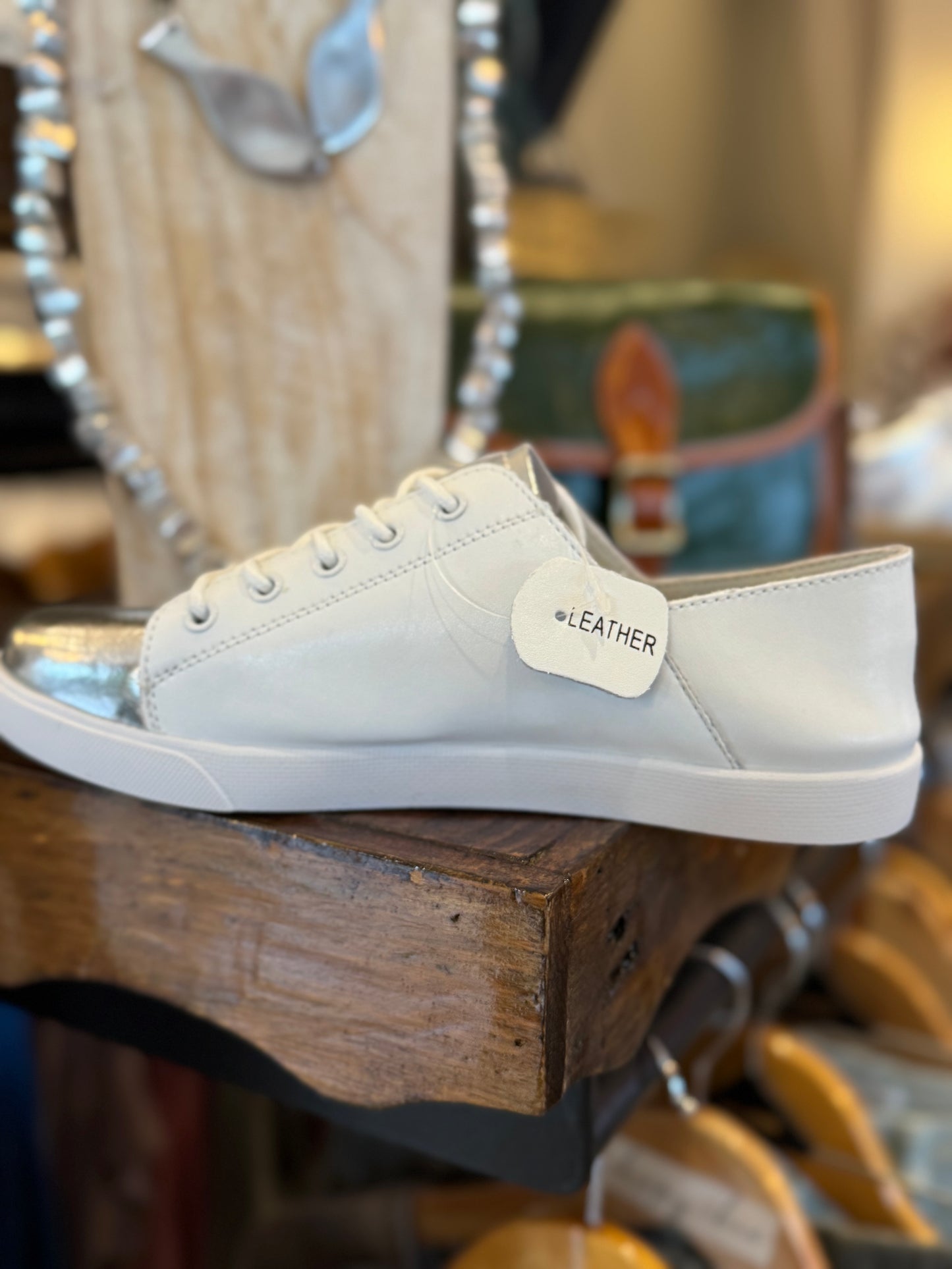 Vicki metallic toe julz