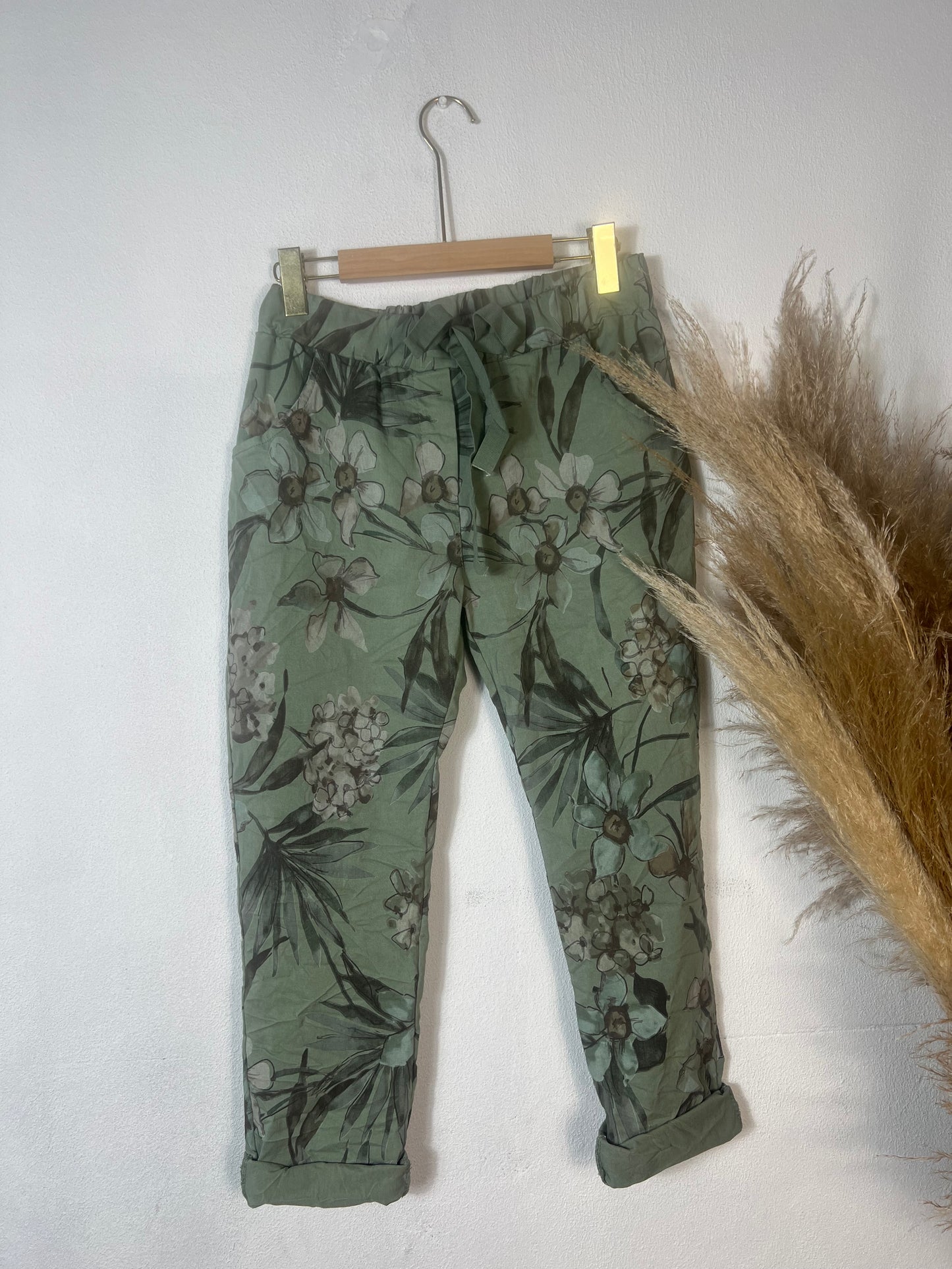 Zena Magic Pants Olive