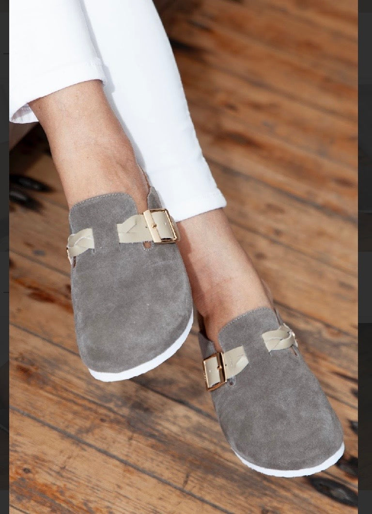 Nahla chestnut julz shoe