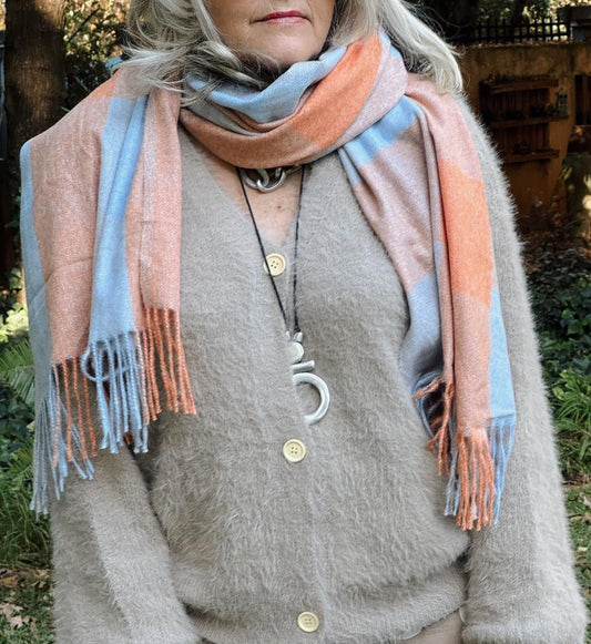 Lilly scarf