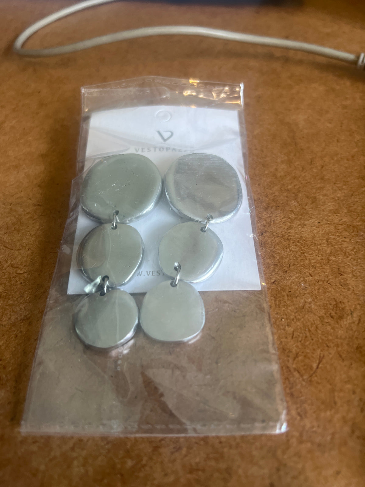 Dot Earring