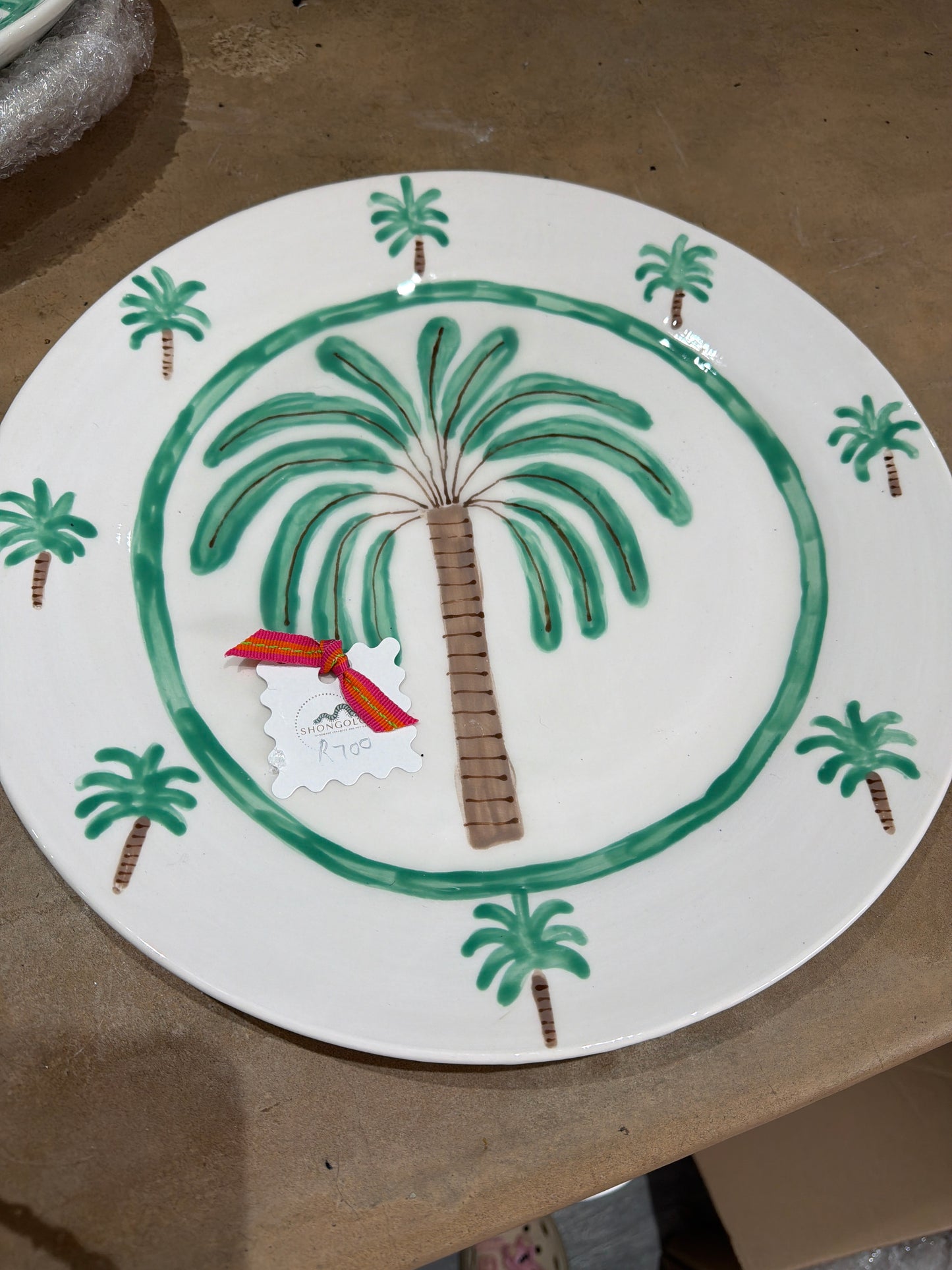 Palm plate