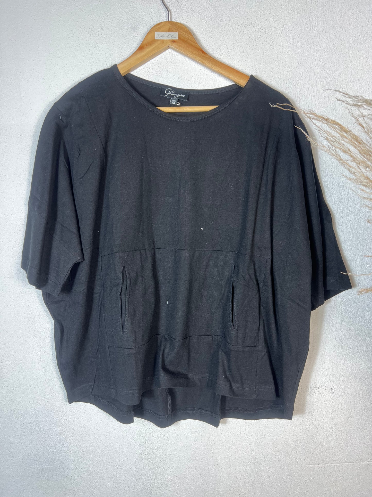 Yutika Top Black