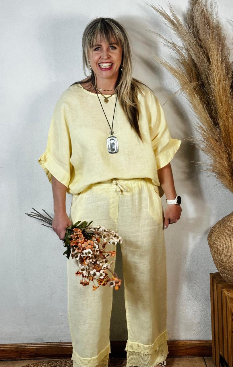 Della Linen Top Yellow