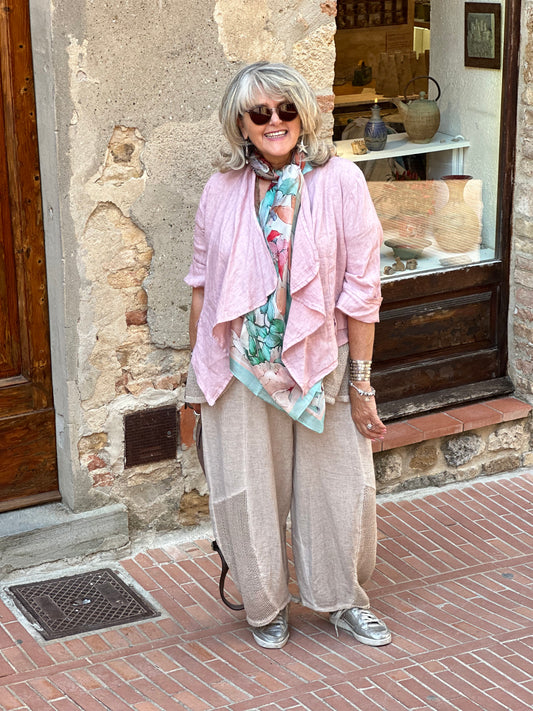 Lina linen over