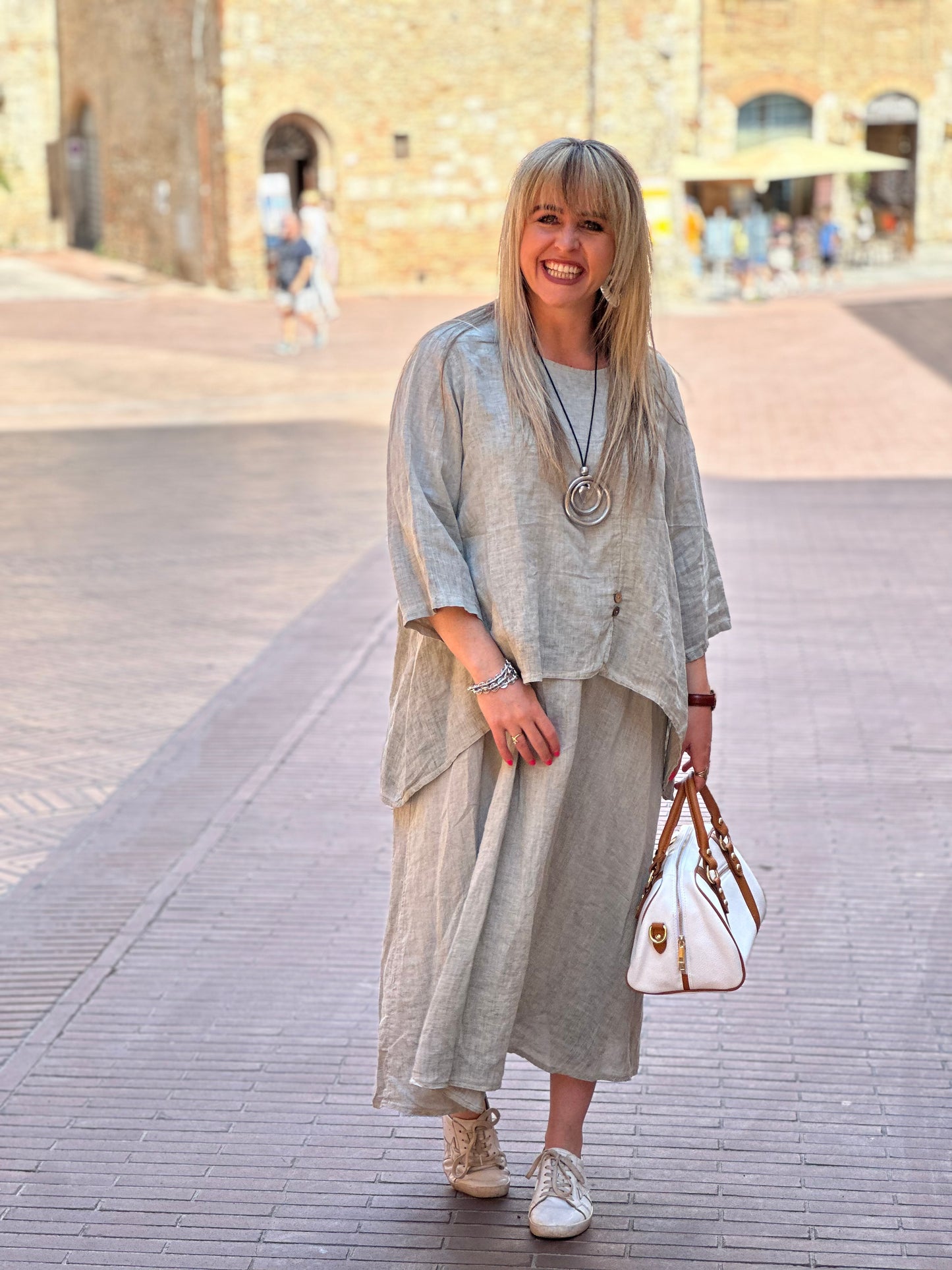Kumud linen dress