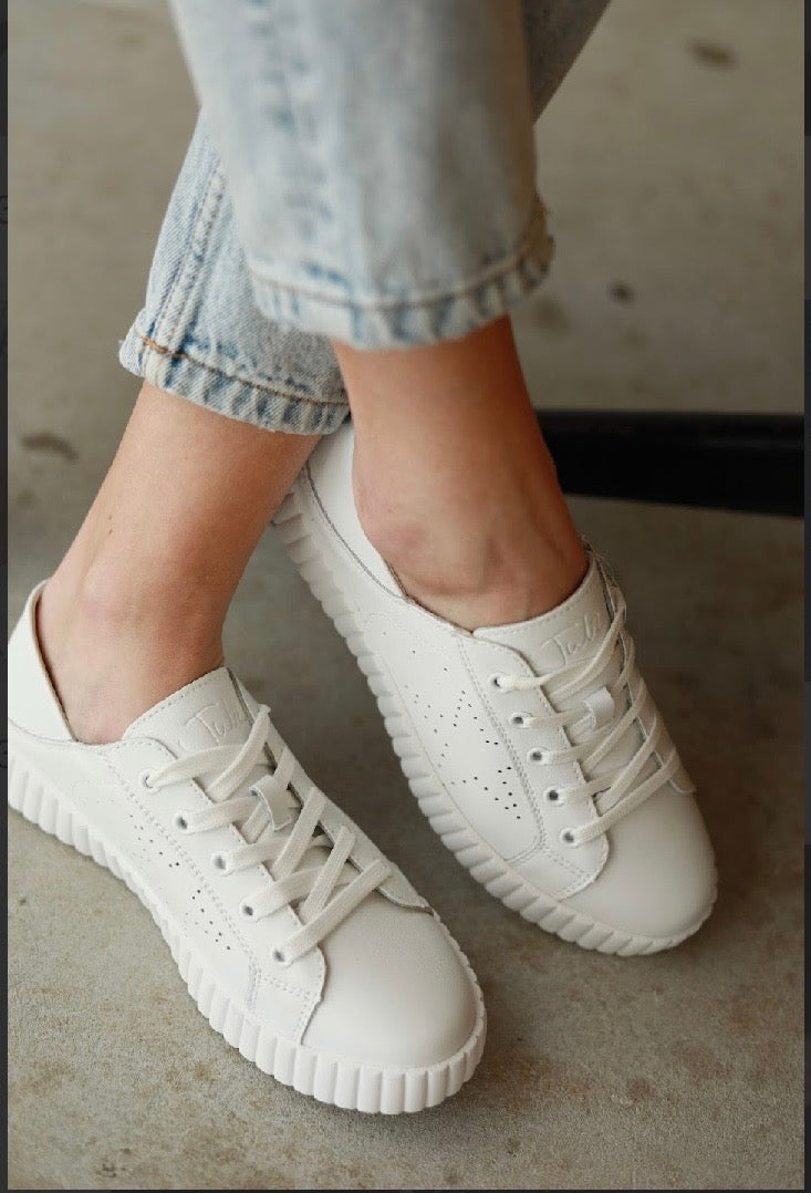Valentina white julz shoe