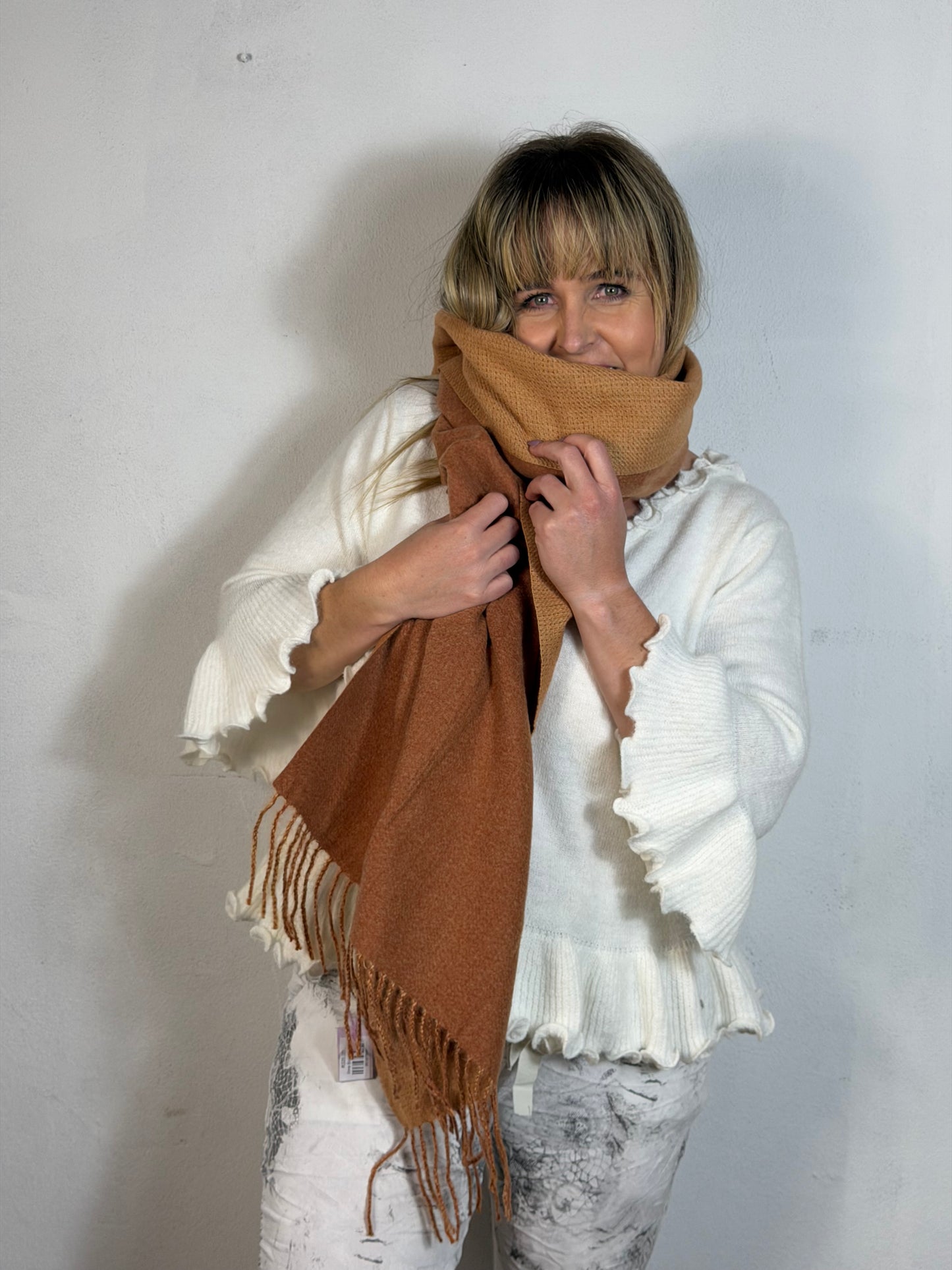 Dora Scarf Camel