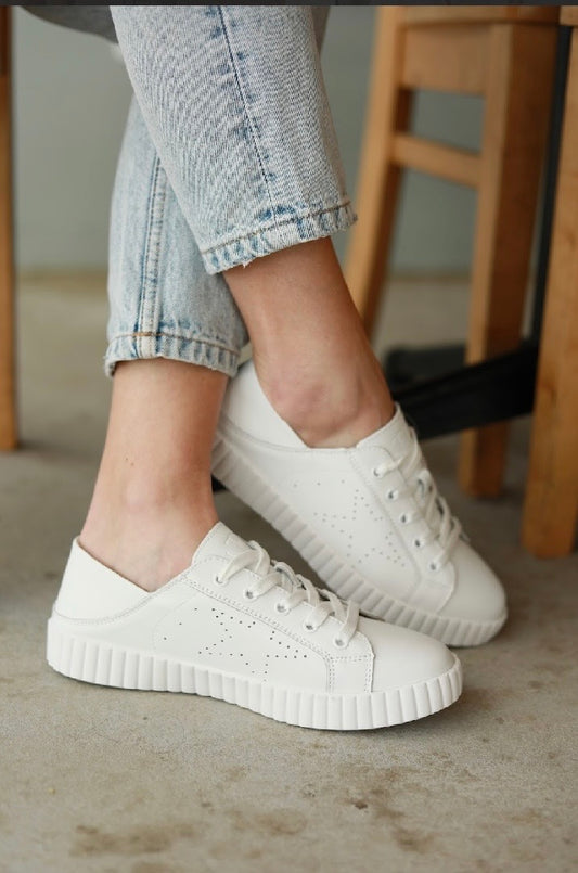 Valentina white julz shoe