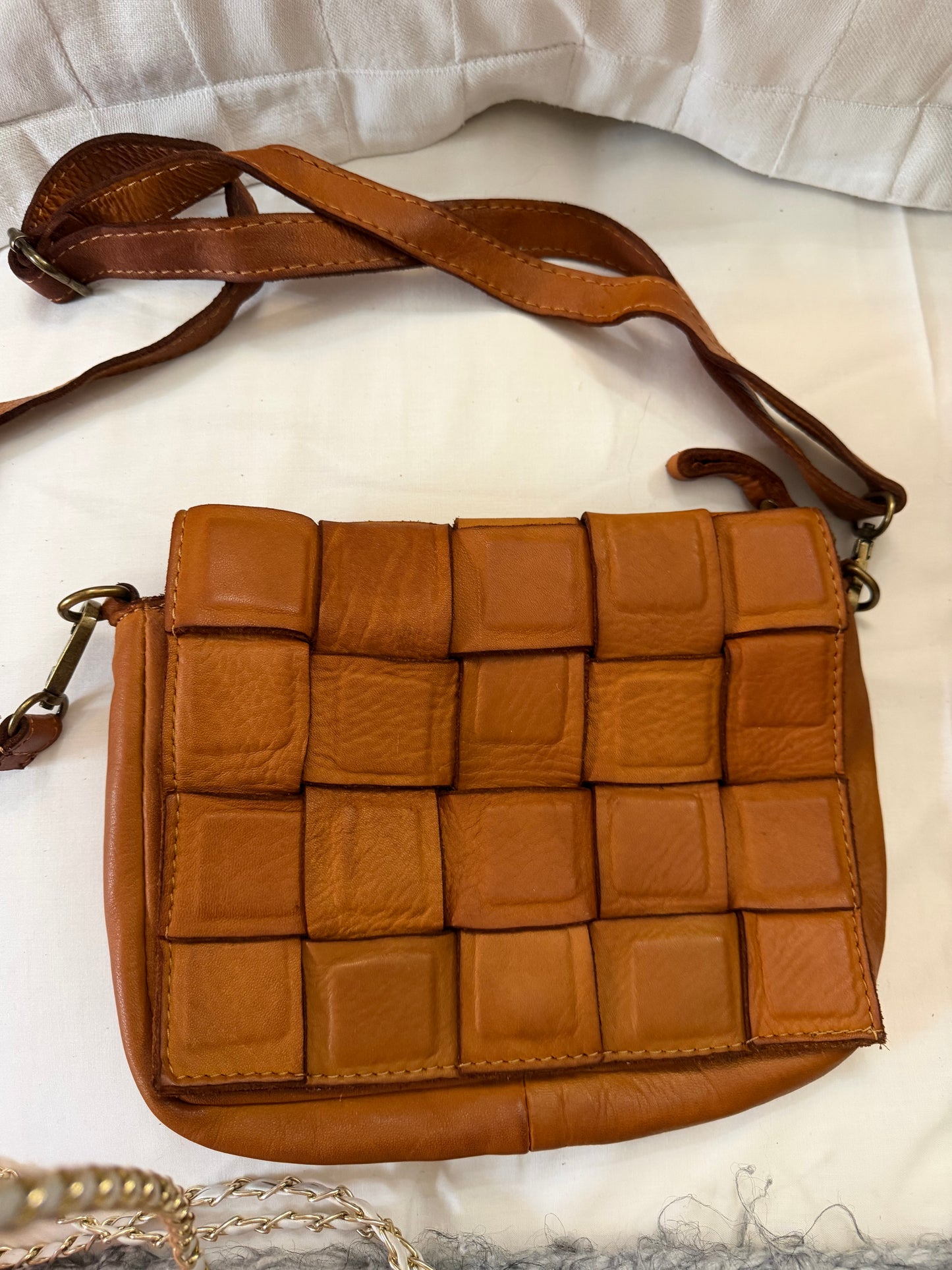 Cara Leather Bag