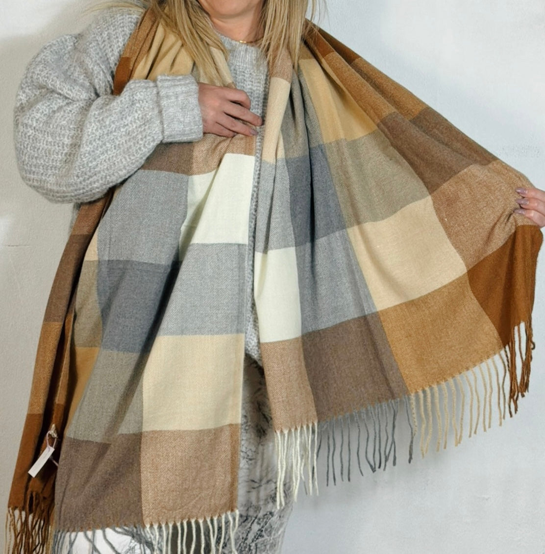 Leah Scarf Brown
