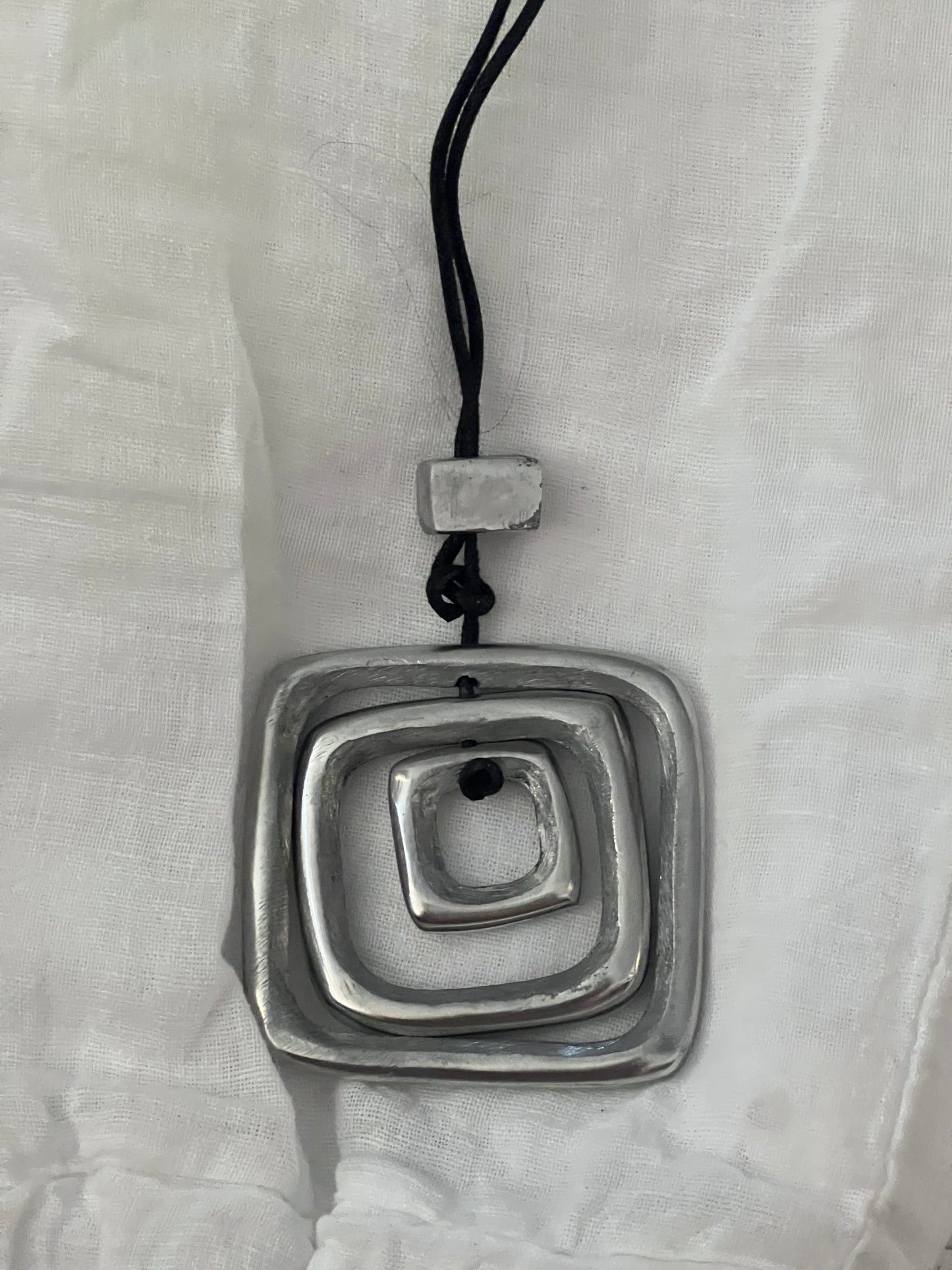 Squares pendant